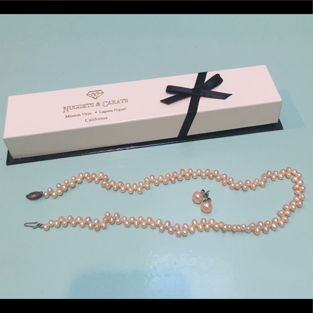 Pink freshwater pearl necklace and earring set